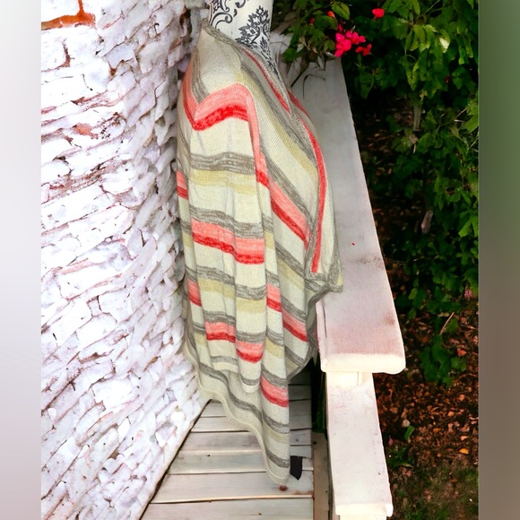 TORRID Stripped Open Front Sweater- 1 (16/18) - Picture 3 of 4